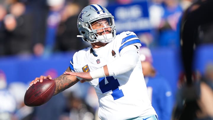 Dallas Cowboys quarterback Dak Prescott warms up before the game against the New York Giants at MetLife Stadium. 