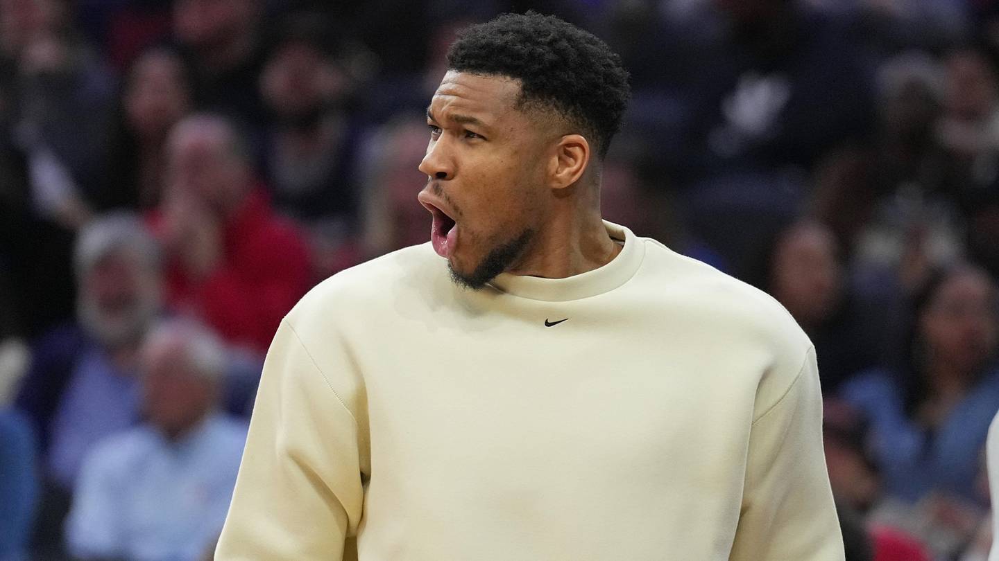 Conflicting Giannis reports make the Timberwolves' current status unclear