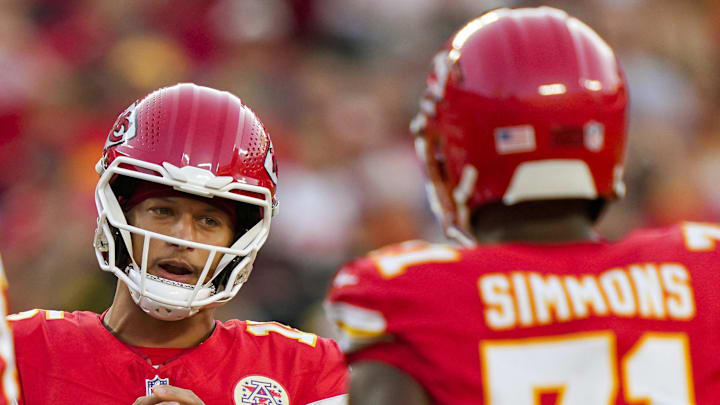 Aug 22, 2025; Kansas City, Missouri, USA; Kansas City Chiefs quarterback Patrick Mahomes (15) calls for a huddle during the first half against the Chicago Bears at GEHA Field at Arrowhead Stadium. Mandatory Credit: Jay Biggerstaff-Imagn Images Aug 22, 2025; Kansas City, Missouri, USA; Kansas City Chiefs quarterback Patrick Mahomes (15) calls for a huddle during the first half against the Chicago Bears at GEHA Field at Arrowhead Stadium. Mandatory Credit: Jay Biggerstaff-Imagn Images
