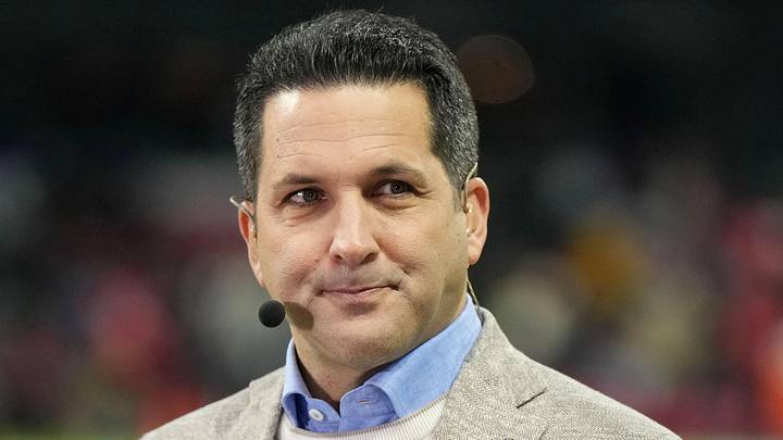 Nov 21, 2022; Mexico City, MEX; Broadcaster Adam Schefter of ESPN s Monday Night Football Countdown is seen on the sideline prior to the NFL International Series game between the Arizona Cardinals and the San Francisco 49ers at Estadio Azteca. Mandatory Credit: Kirby Lee-Imagn Images Nov 21, 2022; Mexico City, MEX; Broadcaster Adam Schefter of ESPN s Monday Night Football Countdown is seen on the sideline prior to the NFL International Series game between the Arizona Cardinals and the San Francisco 49ers at Estadio Azteca. Mandatory Credit: Kirby Lee-Imagn Images