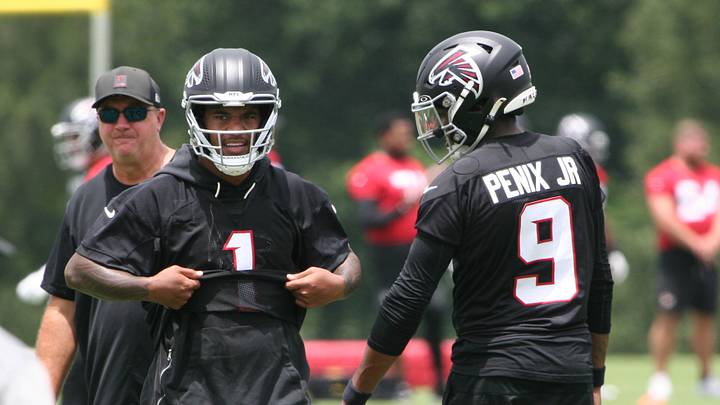 The Atlanta Falcons quarterback battle between Tua Tagovailoa and Michael Penix Jr. is off to an inauspicious start. The Atlanta Falcons quarterback battle between Tua Tagovailoa and Michael Penix Jr. is off to an inauspicious start.