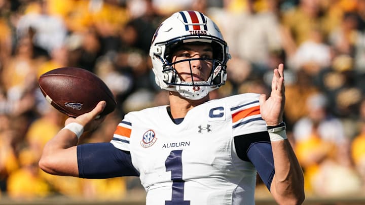 The Auburn Tigers and quarterback Payton Thorne hope to avoid five-straight losses when they face Kentucky on Saturday night.
