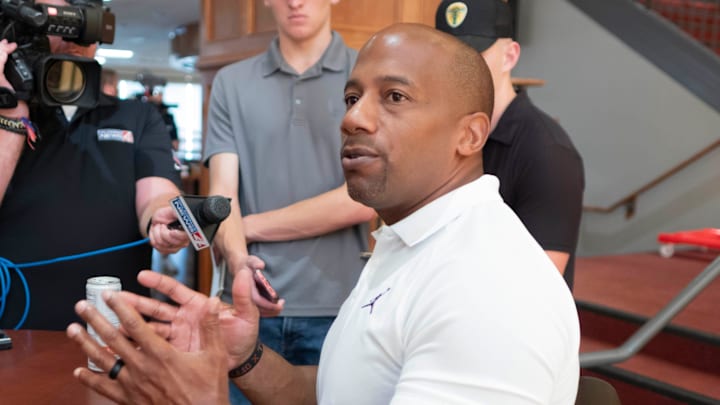 Oklahoma wide receivers coach Emmett Jones.