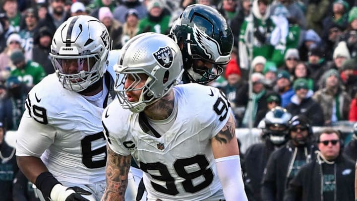 Dec 14, 2025; Philadelphia, Pennsylvania, USA; Las Vegas Raiders defensive end Maxx Crosby (98) celebrates his sacks of Philadelphia Eagles quarterback Jalen Hurts (1) during the second quarter at Lincoln Financial Field. Mandatory Credit: Eric Hartline-Imagn Images Dec 14, 2025; Philadelphia, Pennsylvania, USA; Las Vegas Raiders defensive end Maxx Crosby (98) celebrates his sacks of Philadelphia Eagles quarterback Jalen Hurts (1) during the second quarter at Lincoln Financial Field. Mandatory Credit: Eric Hartline-Imagn Images