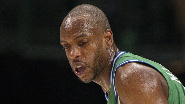 Dallas Mavericks, Khris Middleton Dallas Mavericks, Khris Middleton