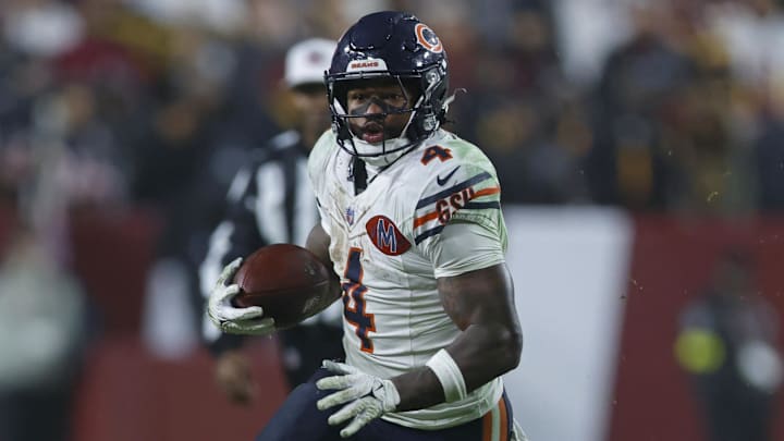 Fantasy football managers should try to maximize their return on Chicago Bears running back D'Andre Swift (4) via a sell-high trade. Fantasy football managers should try to maximize their return on Chicago Bears running back D'Andre Swift (4) via a sell-high trade.
