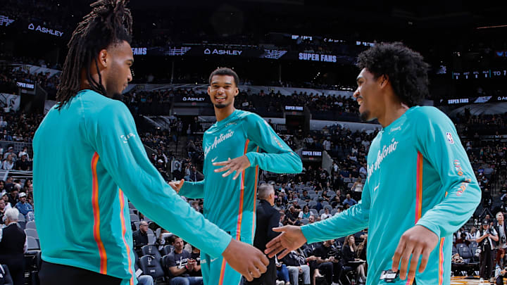 Oklahoma City Thunder v San Antonio Spurs