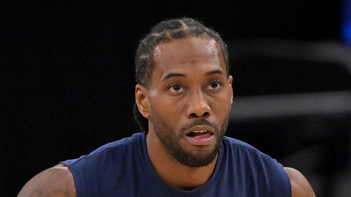Los Angeles Clippers forward Kawhi Leonard warms up prior to the game against the Los Angeles Lakers. Los Angeles Clippers forward Kawhi Leonard warms up prior to the game against the Los Angeles Lakers.
