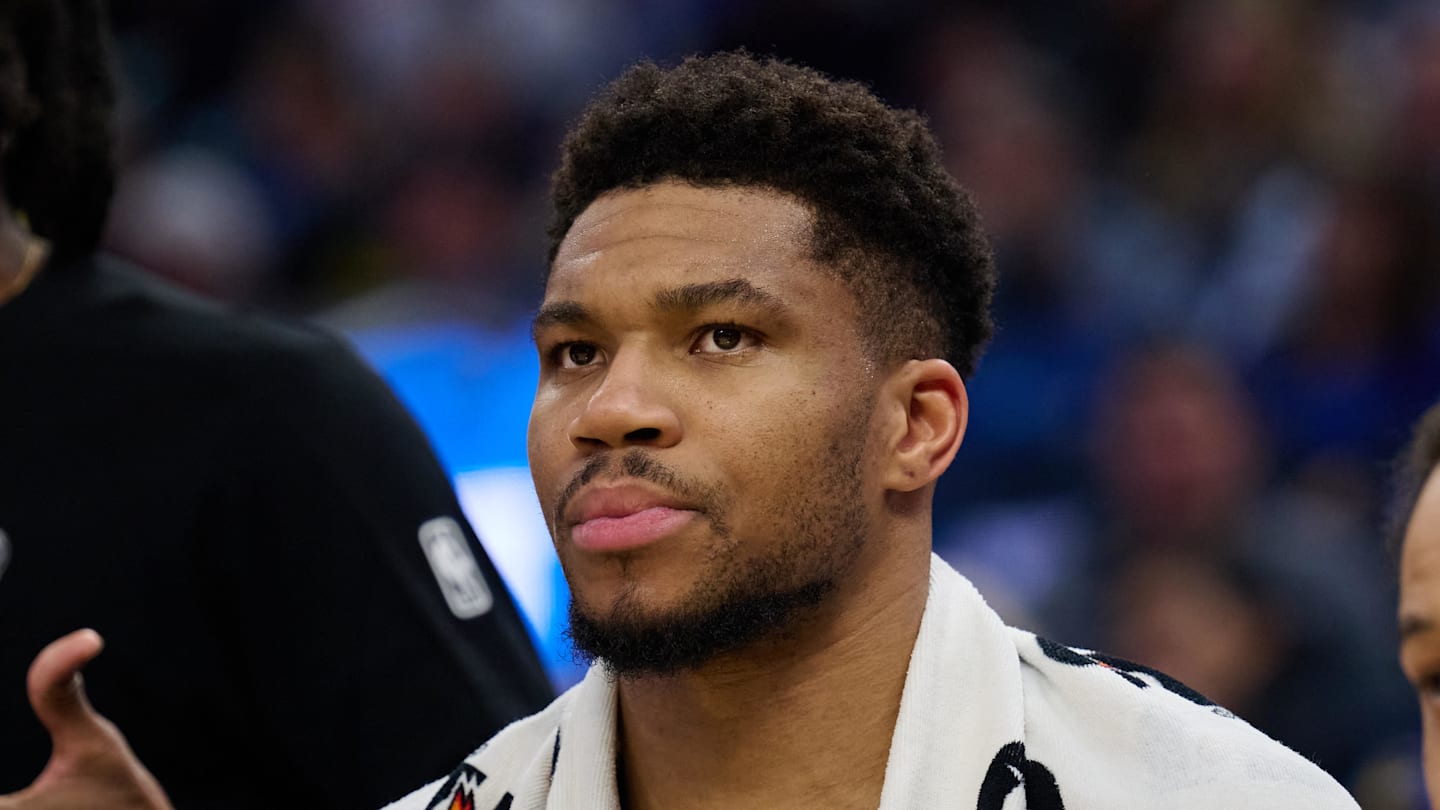 NBA Trade Deadline Intel: Timberwolves’ Pursuit of Giannis Antetokounmpo, What to Watch