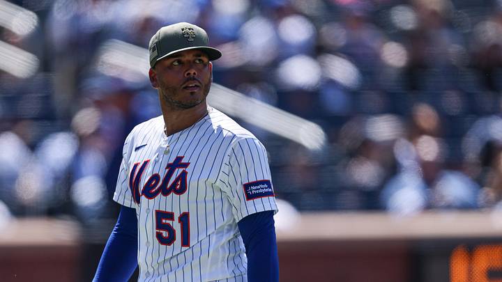 May 17, 2026; New York City, New York, USA; New York Mets pitcher Freddy Peralta (51) walks off the field after being relieved during the sixth inning against the New York Yankees at Citi Field. Mandatory Credit: Vincent Carchietta-Imagn Images