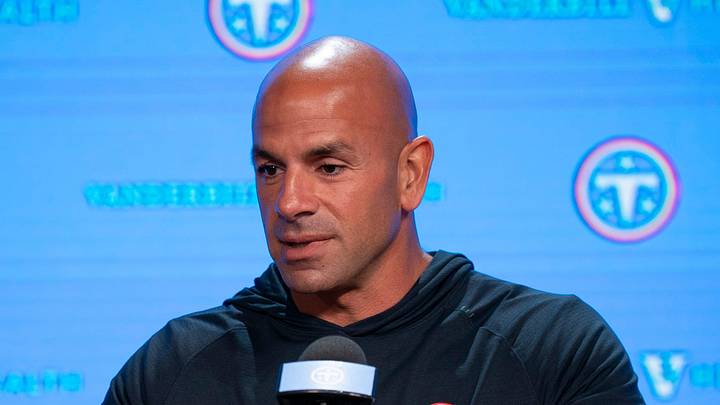Tennessee Titans coach Robert Saleh speaks with the media Tennessee Titans coach Robert Saleh speaks with the media
