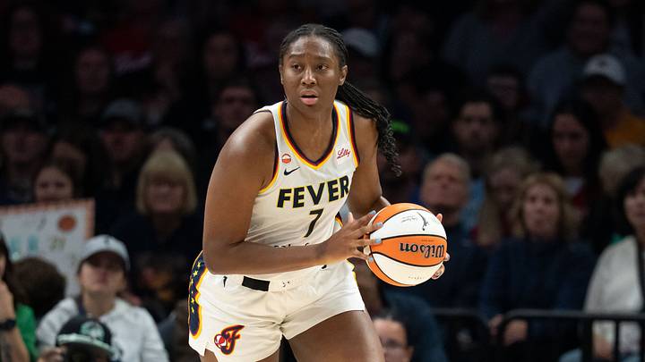 Indiana Fever center Aliyah Boston (7) dribbles the ball. Indiana Fever center Aliyah Boston (7) dribbles the ball.