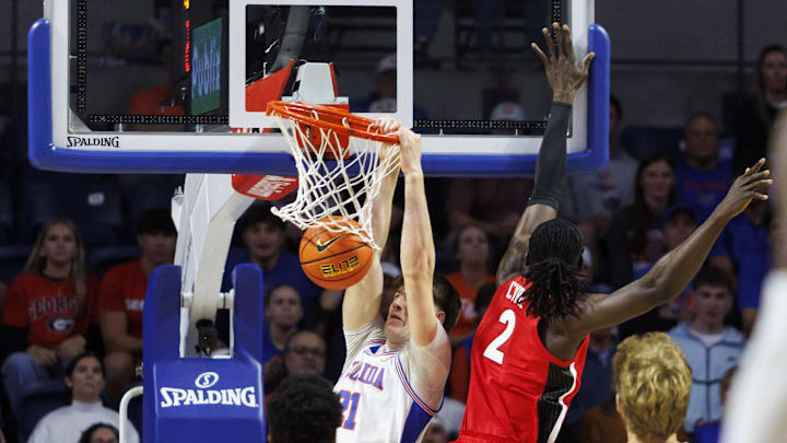 Georgia Bulldogs center Somtochukwu Cyril (2) was ejected for throwing a elbow in the first half against the Florida Gators. Georgia Bulldogs center Somtochukwu Cyril (2) was ejected for throwing a elbow in the first half against the Florida Gators.
