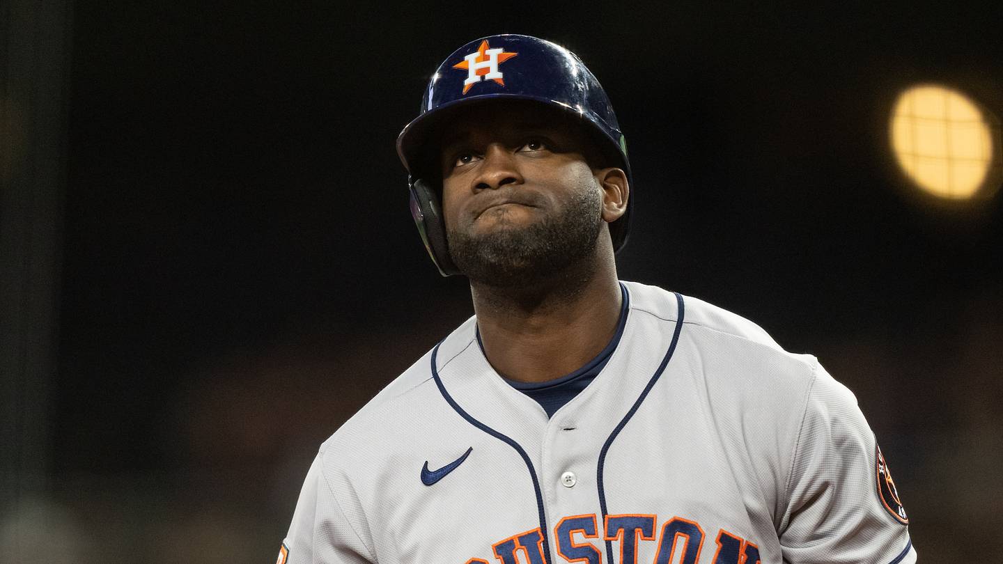 Astros' Yordan Alvarez Hits Injured List with Hand Issue