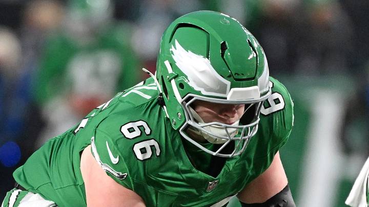 Philadelphia Eagles center Drew Kendall
