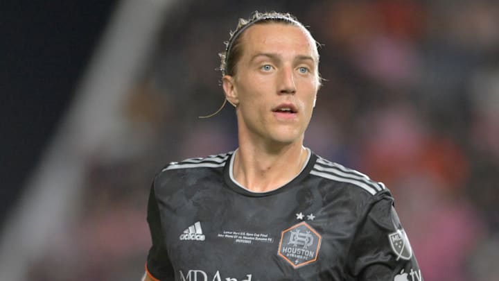 Griffin Dorsey is staying put in Houston