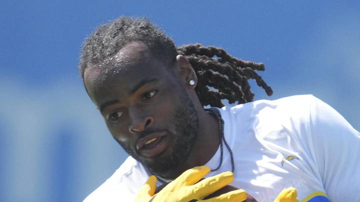 Former Los Angeles Chargers running back Najee Harris catches the ball Former Los Angeles Chargers running back Najee Harris catches the ball