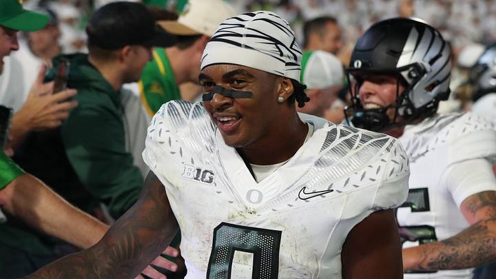 Sep 27, 2025; University Park, Pennsylvania, USA; Oregon Ducks running back Jordon Davison (0) reacts after defeating the Penn State Nittany Lions at Beaver Stadium. Mandatory Credit: Matthew O'Haren-Imagn Images Sep 27, 2025; University Park, Pennsylvania, USA; Oregon Ducks running back Jordon Davison (0) reacts after defeating the Penn State Nittany Lions at Beaver Stadium. Mandatory Credit: Matthew O'Haren-Imagn Images