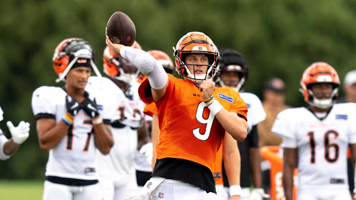 Cincinnati Bengals quarterback Joe Burrow (9) throws a pass during Cincinnati Bengals Practice in Cincinnati on Aug. 21, 2025.