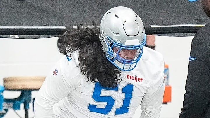 Detroit Lions defensive tackle Roy Lopez (51). Detroit Lions defensive tackle Roy Lopez (51).
