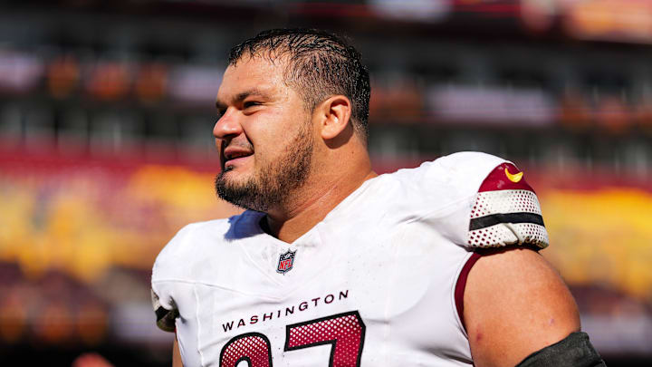 Washington Commanders offensive lineman Nick Allegretti