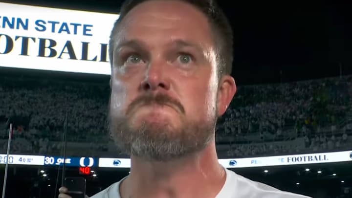 Oregon football coach Dan Lanning gave a passionate postgame speech after defeating Penn State.