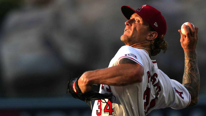 Jun 17, 2024; Anaheim, California, USA; Los Angeles Angels starting pitcher Zach Plesac (34) throws in the third inning against the Milwaukee Brewers at Angel Stadium. Mandatory Credit: Kirby Lee-USA TODAY Sports Jun 17, 2024; Anaheim, California, USA; Los Angeles Angels starting pitcher Zach Plesac (34) throws in the third inning against the Milwaukee Brewers at Angel Stadium. Mandatory Credit: Kirby Lee-USA TODAY Sports