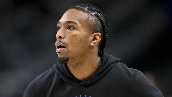 Apr 3, 2026; Dallas, Texas, USA; Dallas Mavericks guard Brandon Williams (10) warms up before the game between the Dallas Mavericks and the Orlando Magic at the American Airlines Center. Mandatory Credit: Jerome Miron-Imagn Images
