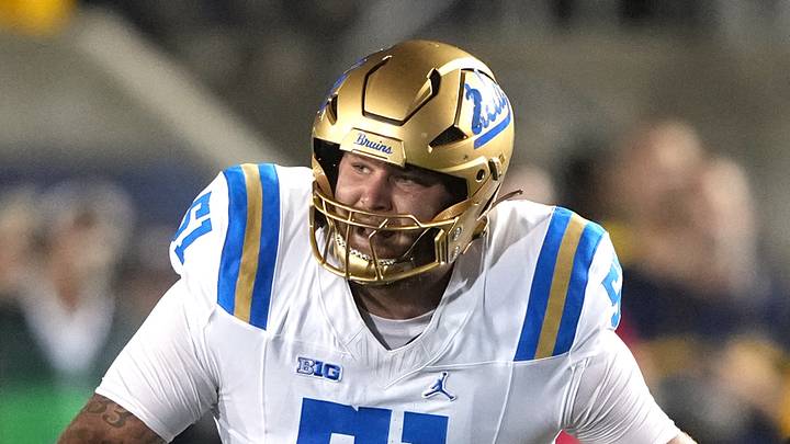 Sep 5, 2026; Berkeley, California, USA; UCLA Bruins offensive lineman Riley Robell (51) during the first quarter against the California Golden Bears at California Memorial Stadium. Mandatory Credit: Darren Yamashita-Imagn Images Sep 5, 2026; Berkeley, California, USA; UCLA Bruins offensive lineman Riley Robell (51) during the first quarter against the California Golden Bears at California Memorial Stadium. Mandatory Credit: Darren Yamashita-Imagn Images