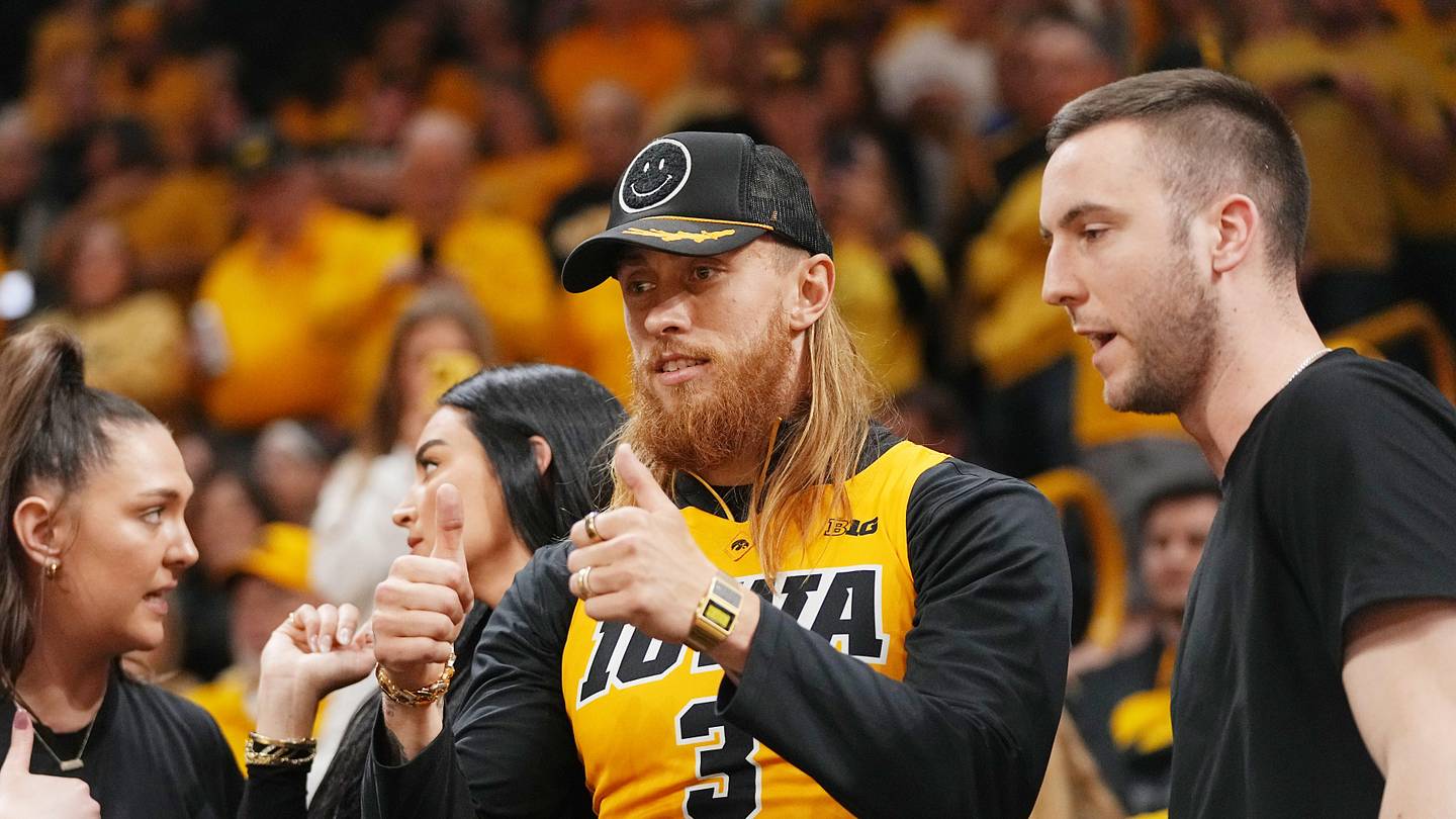 George Kittle Claps Back Against Iowa Slander