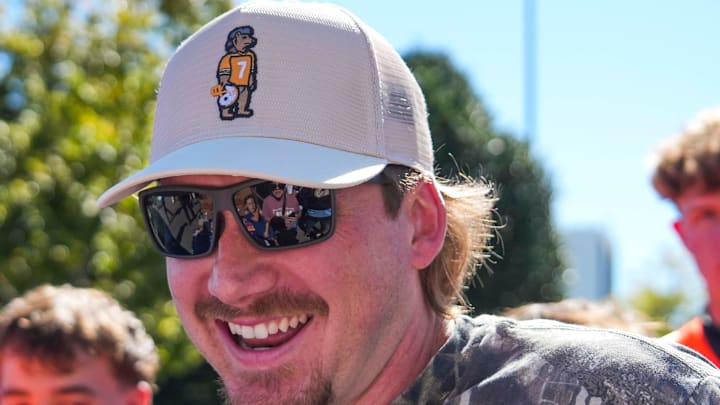 Morgan Wallen smiles while talking to fans during a donation drive for hurricane victims organized by Second Harvest and the Morgan Wallen Foundation at the West Town Mall on Wednesday, October 9, 2024.