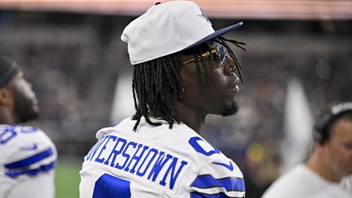 Dallas Cowboys linebacker DeMarvion Overshown looks on before the game between the Dallas Cowboys and the Baltimore Ravens at AT&T Stadium. 