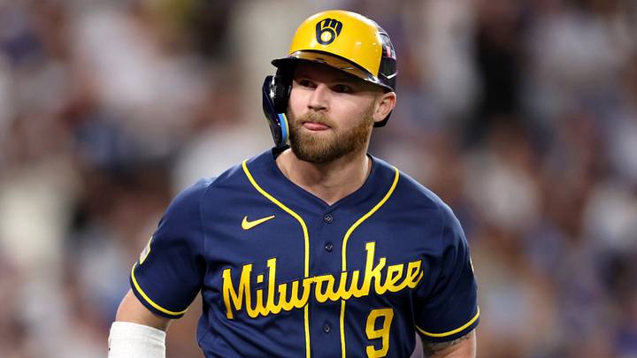 National League Championship Series: Milwaukee Brewers v Los Angeles Dodgers - Game Three
