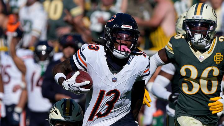 Oct 11, 2026; Green Bay, Wisconsin, USA; Green Bay Packers linebacker Nick Niemann (31) tackles Chicago Bears wide receiver Zavion Thomas (13) Oct 11, 2026; Green Bay, Wisconsin, USA; Green Bay Packers linebacker Nick Niemann (31) tackles Chicago Bears wide receiver Zavion Thomas (13)