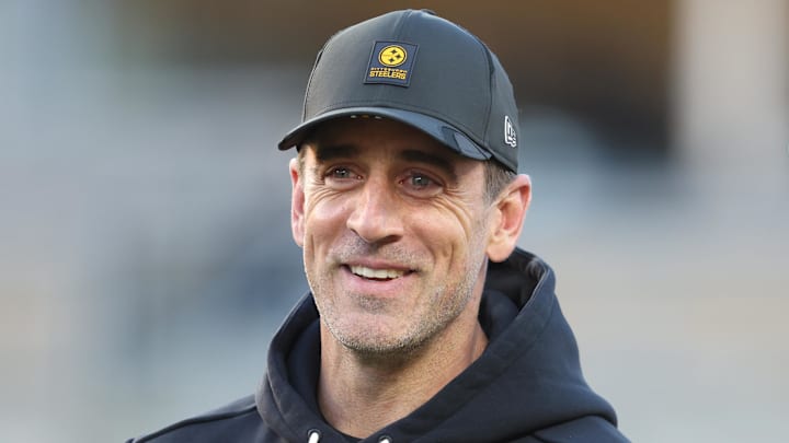 Pittsburgh Steelers quarterback Aaron Rodgers