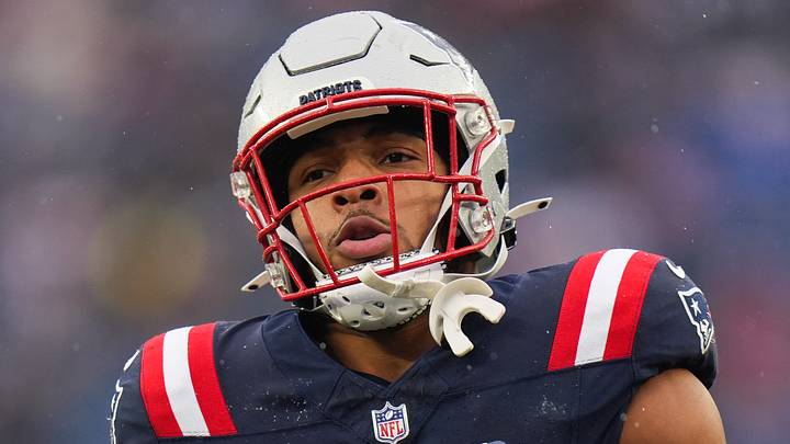 Jan 18, 2026; Foxborough, MA, USA; New England Patriots running back TreVeyon Henderson (32) warms up before an AFC Divisional Round game against the Houston Texans at Gillette Stadium. Mandatory Credit: David Butler II-Imagn Images Jan 18, 2026; Foxborough, MA, USA; New England Patriots running back TreVeyon Henderson (32) warms up before an AFC Divisional Round game against the Houston Texans at Gillette Stadium. Mandatory Credit: David Butler II-Imagn Images