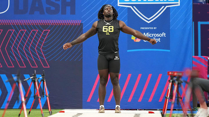 Texas AM defensive lineman Shemar Stewart participates in drills during the 2025 NFL Combine at Lucas Oil Stadium.