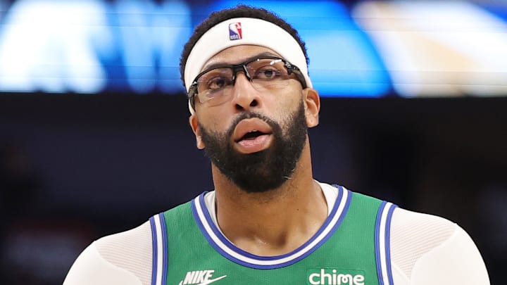 Dallas Mavericks, Anthony Davis