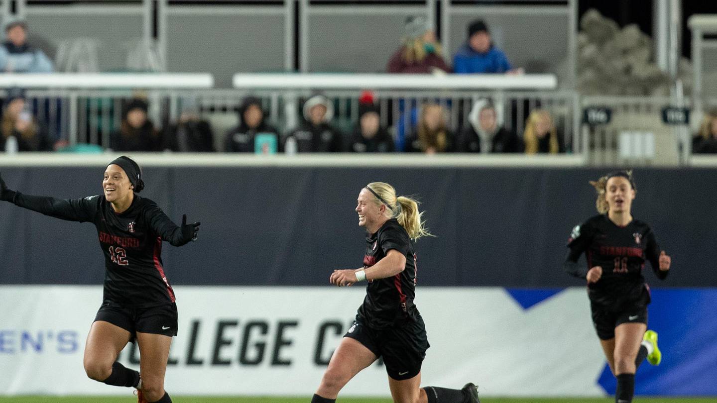 Stanford Women's Soccer Playing For National Championship