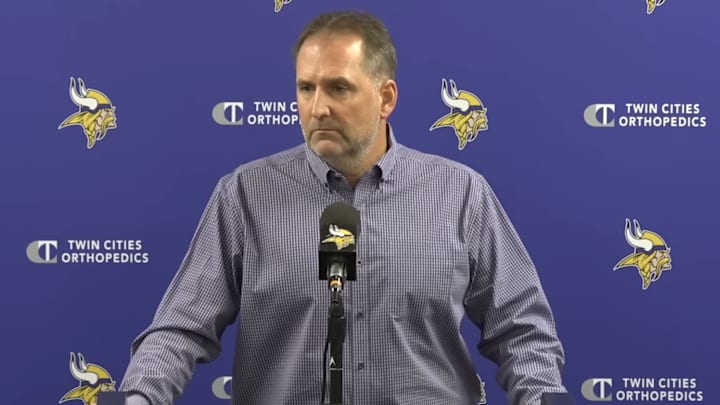 Vikings interim general manager Rob Brzezinski 