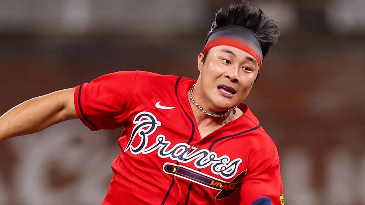 Sep 11, 2026; Atlanta, Georgia, USA; Atlanta Braves shortstop Ha-Seong Kim (7) scores the game-winning run against the Philadelphia Phillies in the eleventh inning at Truist Park. Mandatory Credit: Brett Davis-Imagn Images