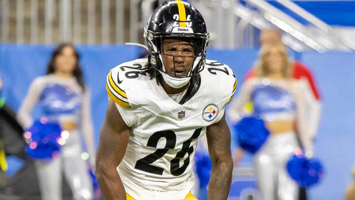 Dec 21, 2025; Detroit, Michigan, USA; Pittsburgh Steelers cornerback Brandin Echols (26) reacts after a tackle against Detroit Lions tight end Shane Zylstra (84) during the fourth quarter at Ford Field. Mandatory Credit: David Reginek-Imagn Images Dec 21, 2025; Detroit, Michigan, USA; Pittsburgh Steelers cornerback Brandin Echols (26) reacts after a tackle against Detroit Lions tight end Shane Zylstra (84) during the fourth quarter at Ford Field. Mandatory Credit: David Reginek-Imagn Images