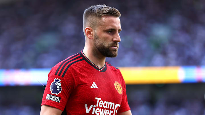 Man Utd defender Shaw is sidelined Man Utd defender Shaw is sidelined