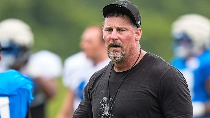Detroit Lions head coach Dan Campbell watches practice during training camp at Meijer Performance Center in Allen Park on Saturday, July 26, 2025.