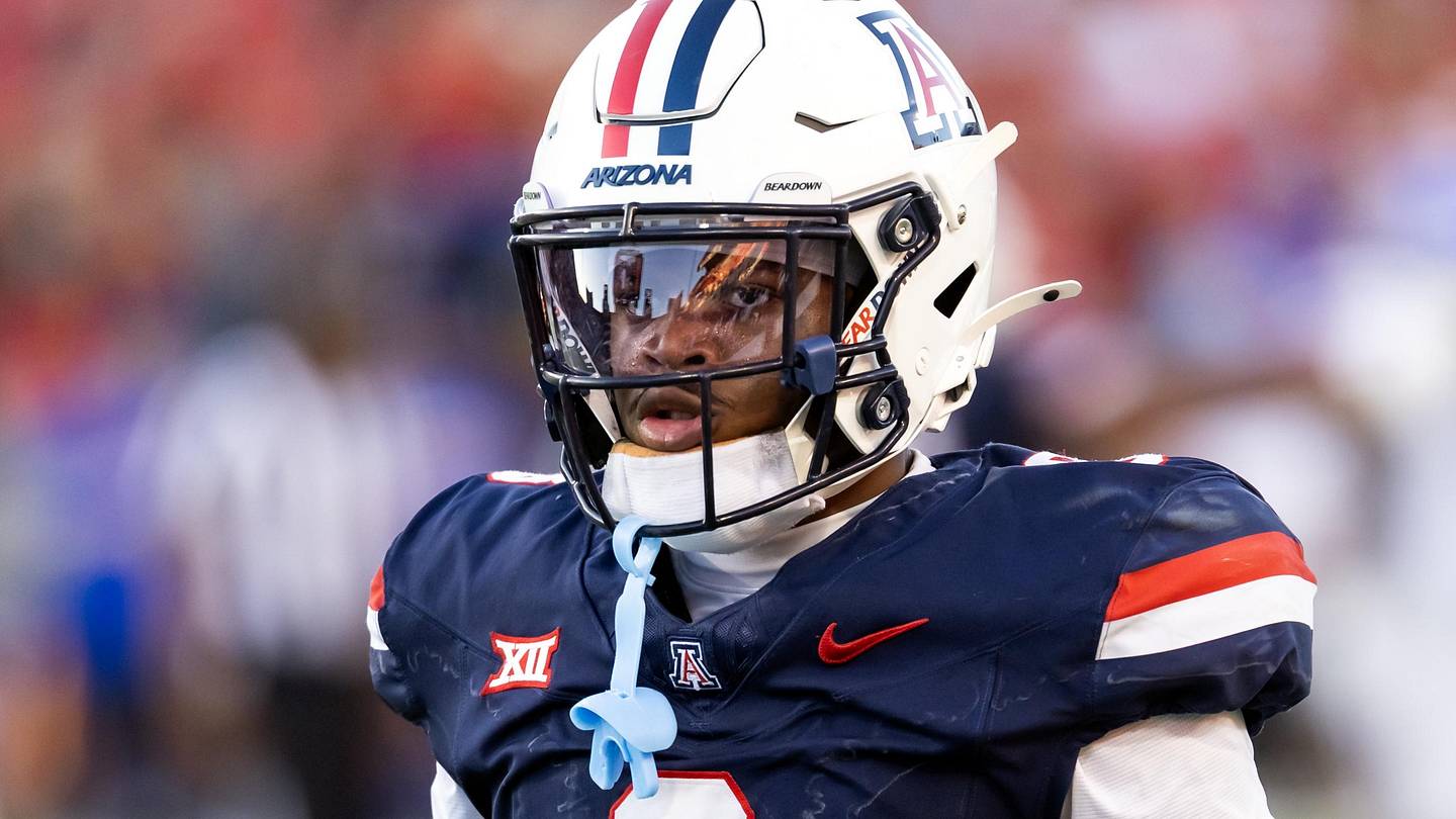 How Arizona's Cole Could Be Defensive Anchor This Season