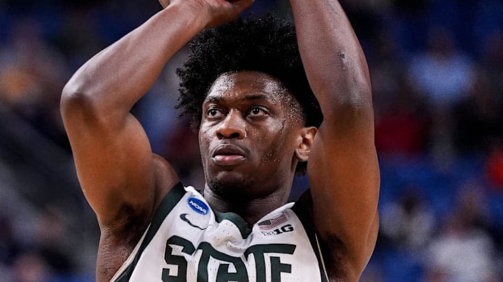 Michigan State guard Trey Fort (9) shoots a free throw against Louisville during the second half of NCAA Tournament Second Round at KeyBank Center in Buffalo on Saturday, March 21, 2026.