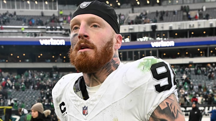 Dec 14, 2025; Philadelphia, Pennsylvania, USA; Las Vegas Raiders defensive end Maxx Crosby (98) on the field after loss to the Philadelphia Eagles at Lincoln Financial Field. Mandatory Credit: Eric Hartline-Imagn Images Dec 14, 2025; Philadelphia, Pennsylvania, USA; Las Vegas Raiders defensive end Maxx Crosby (98) on the field after loss to the Philadelphia Eagles at Lincoln Financial Field. Mandatory Credit: Eric Hartline-Imagn Images
