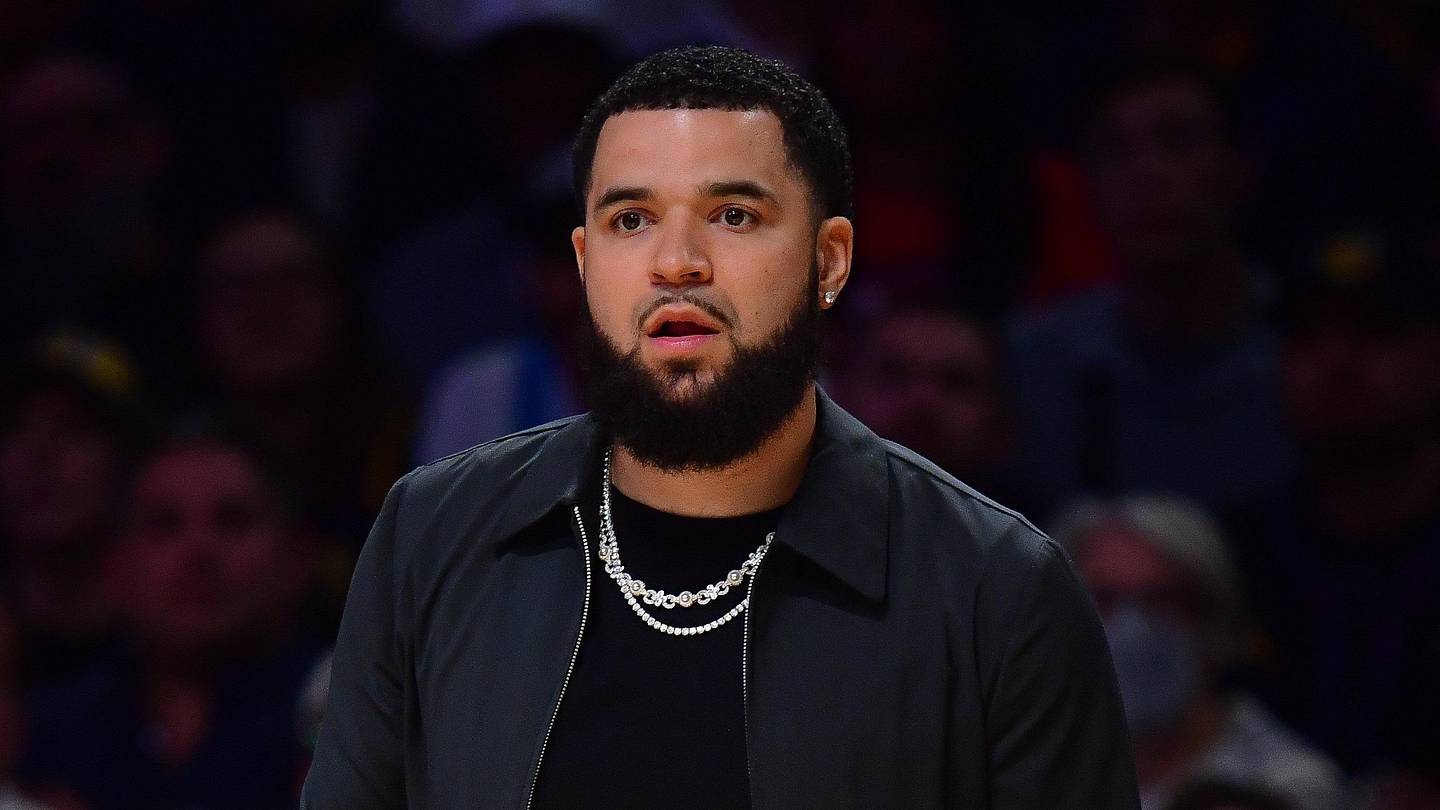 What a Houston Rockets-Fred VanVleet Contract Restructure Co
