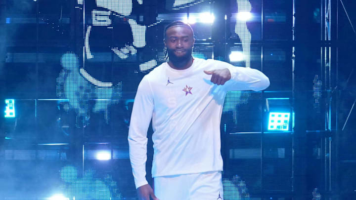 Feb 16, 2025; San Francisco, CA, USA; Shaqís OGs guard Jaylen Brown (7) of the Boston Celtics during introductions before the 2025 NBA All Star Game at Chase Center. Mandatory Credit: Cary Edmondson-Imagn Images Feb 16, 2025; San Francisco, CA, USA; Shaqís OGs guard Jaylen Brown (7) of the Boston Celtics during introductions before the 2025 NBA All Star Game at Chase Center. Mandatory Credit: Cary Edmondson-Imagn Images