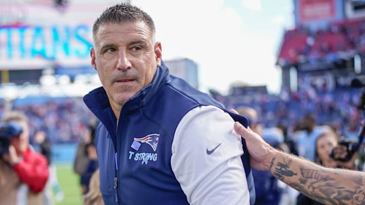 New England Patriots coach Mike Vrabel heads out of the locker room after the game against the Tennessee Titans at Nissan Stadium in Nashville, Tenn., Sunday, Oct. 19, 2025.